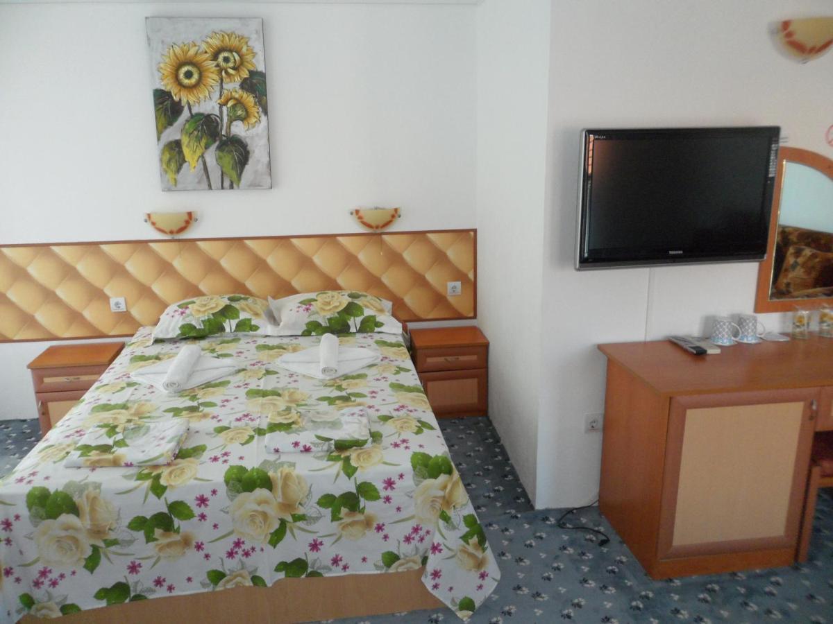 Sianie Guest House Ravda Room photo
